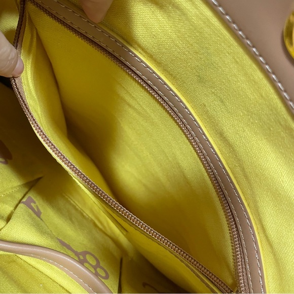 Rare Jonathan Adler tote “why be fussy when you can be frisky” - Picture 6 of 7